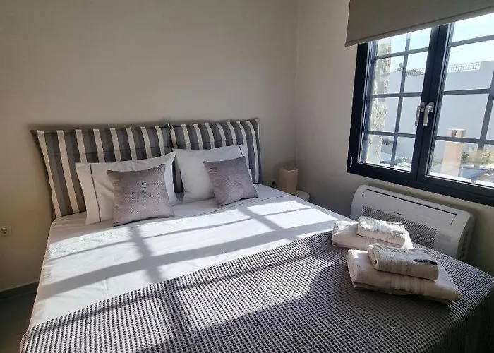 דירה Argolis Stone Homes קראנידיון