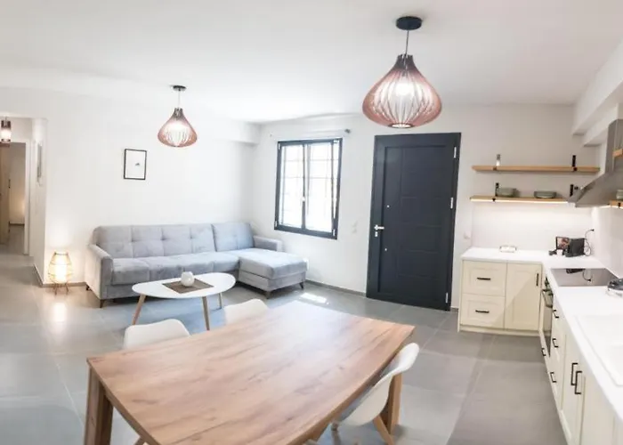 דירה Argolis Stone Homes קראנידיון