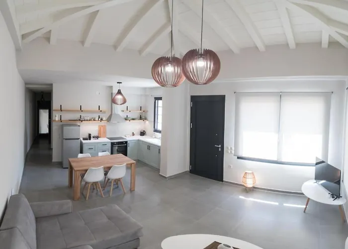 דירה Argolis Stone Homes *