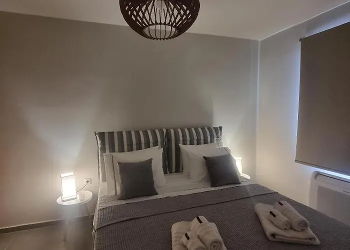 דירה Argolis Stone Homes קראנידיון